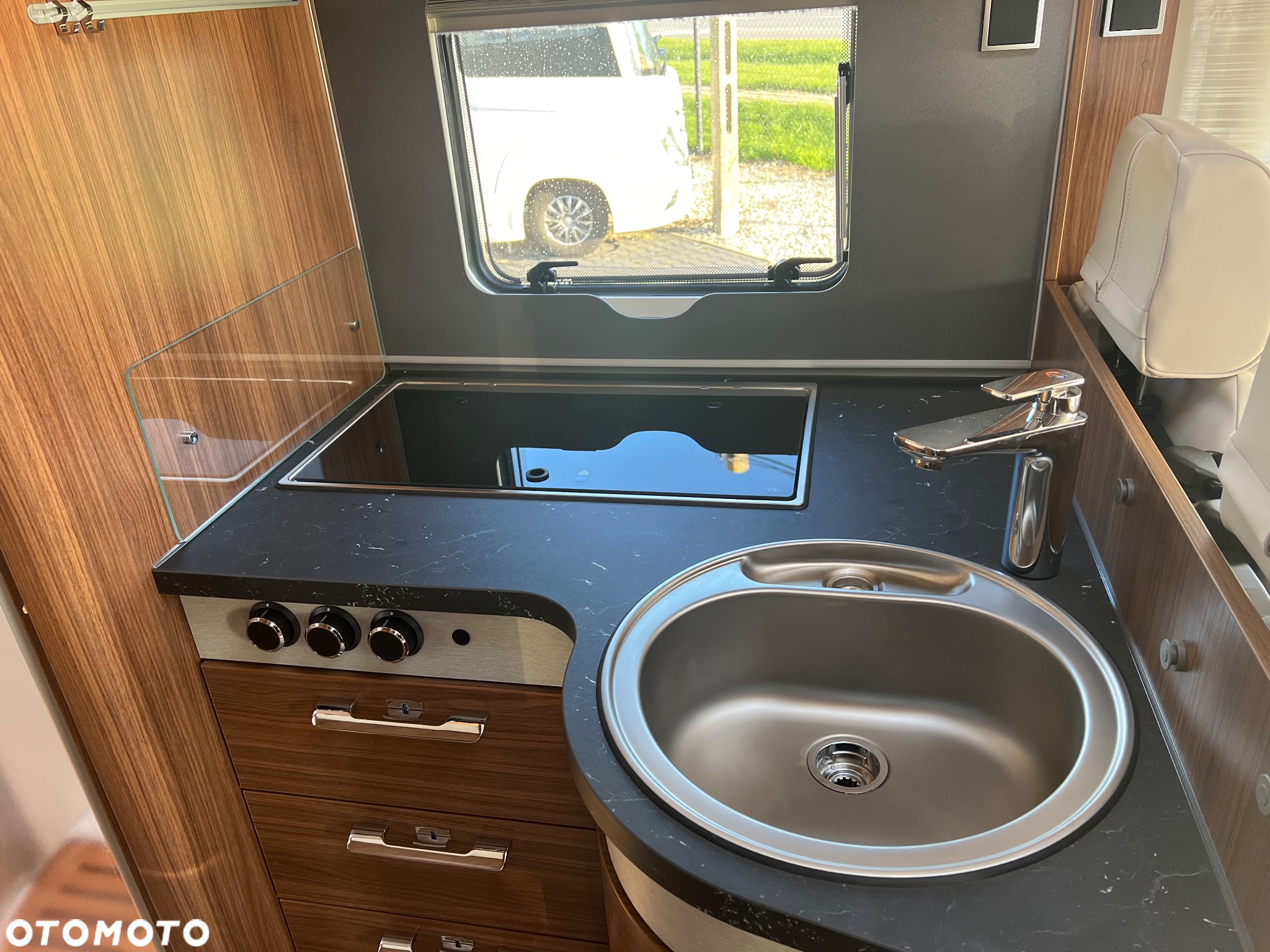 Hymer-Eriba KAMPER HYMER BMC I 690 - 17