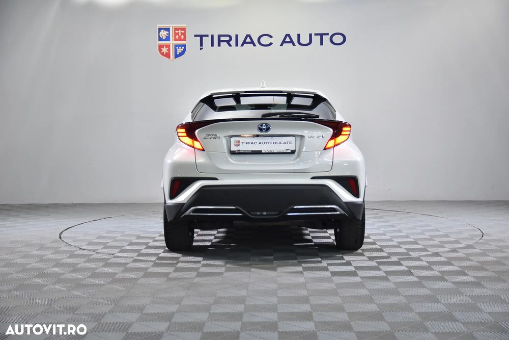 Toyota C-HR - 4