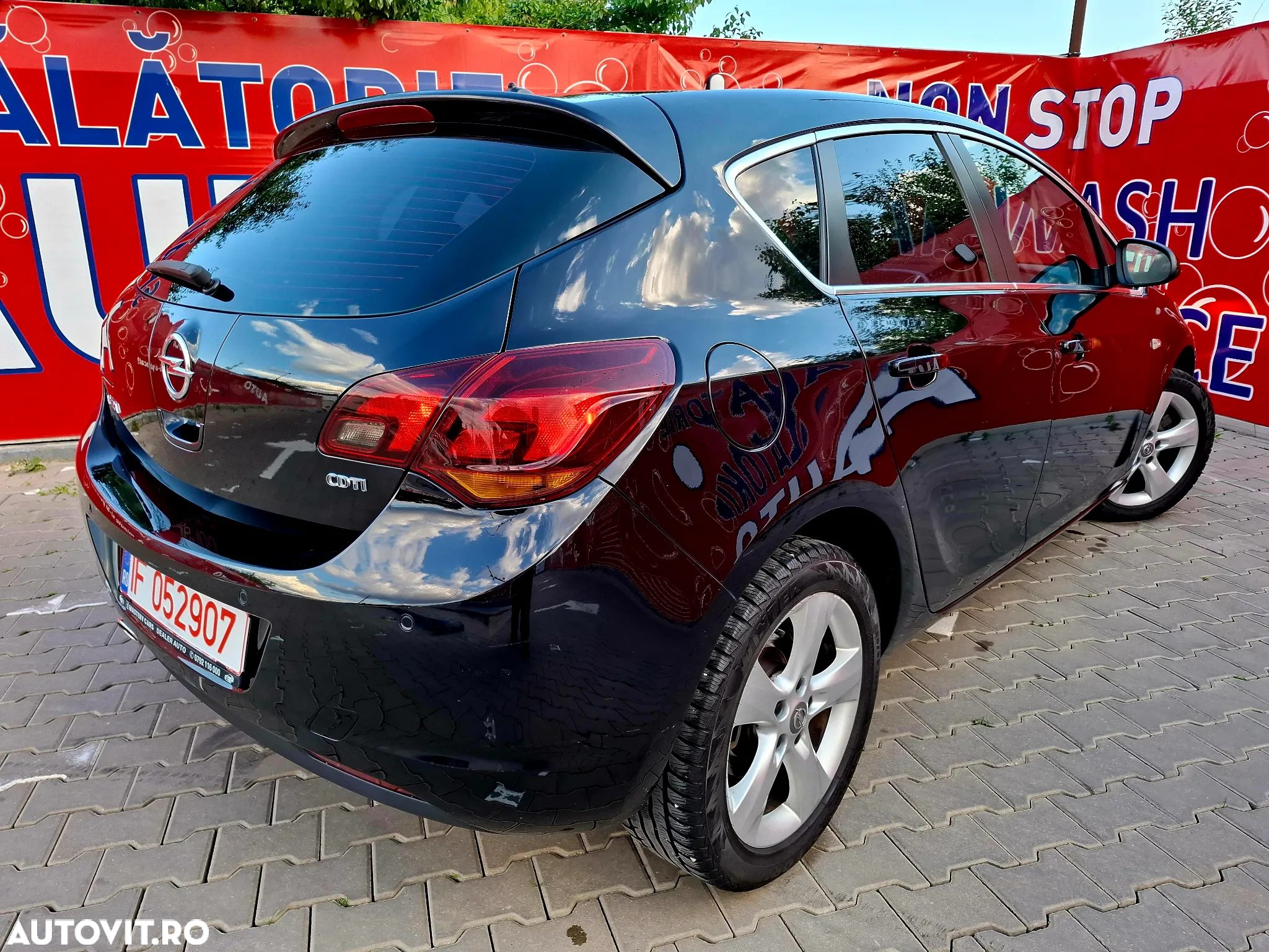 Opel Astra 2.0 CDTI Cosmo - 3