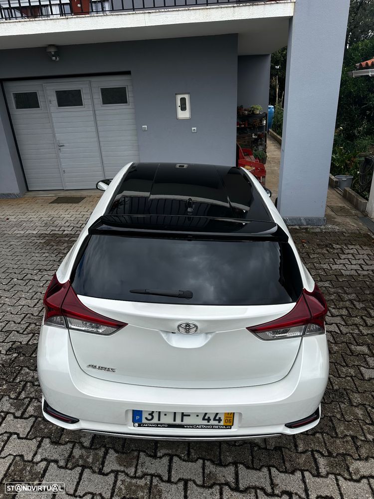 Toyota Auris 1.4 D-4D Comfort+Pack Techno - 10