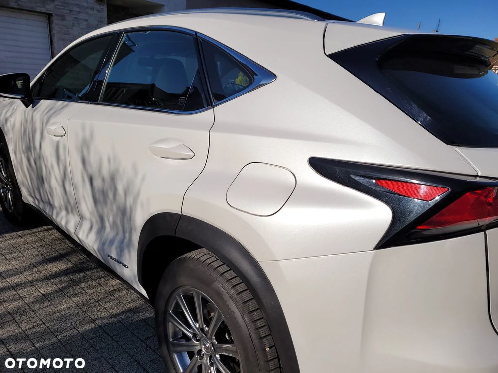 Lexus NX 300h Comfort AWD - 5