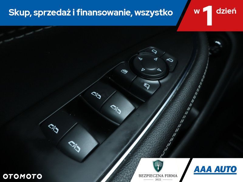 Opel Insignia - 18