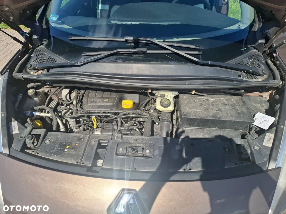 Renault Grand Scenic Energy dCi 130 Start & Stop Bose Edition - 9