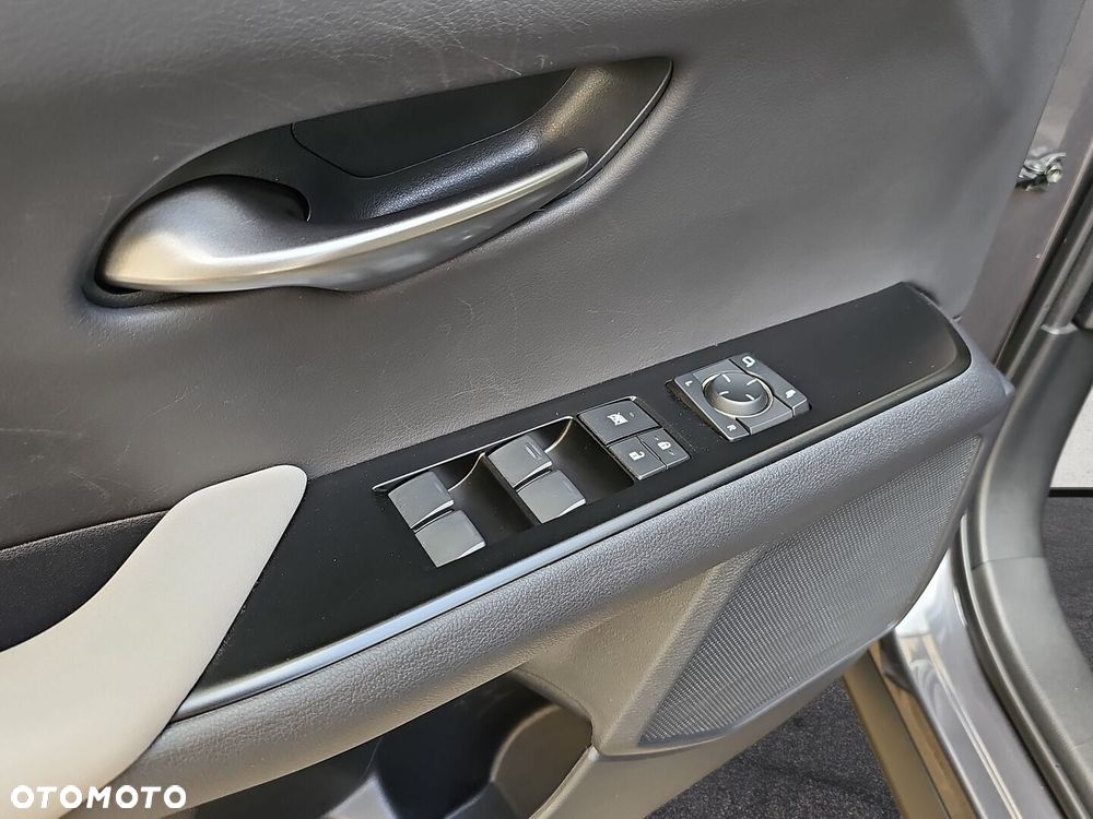 Lexus UX - 20