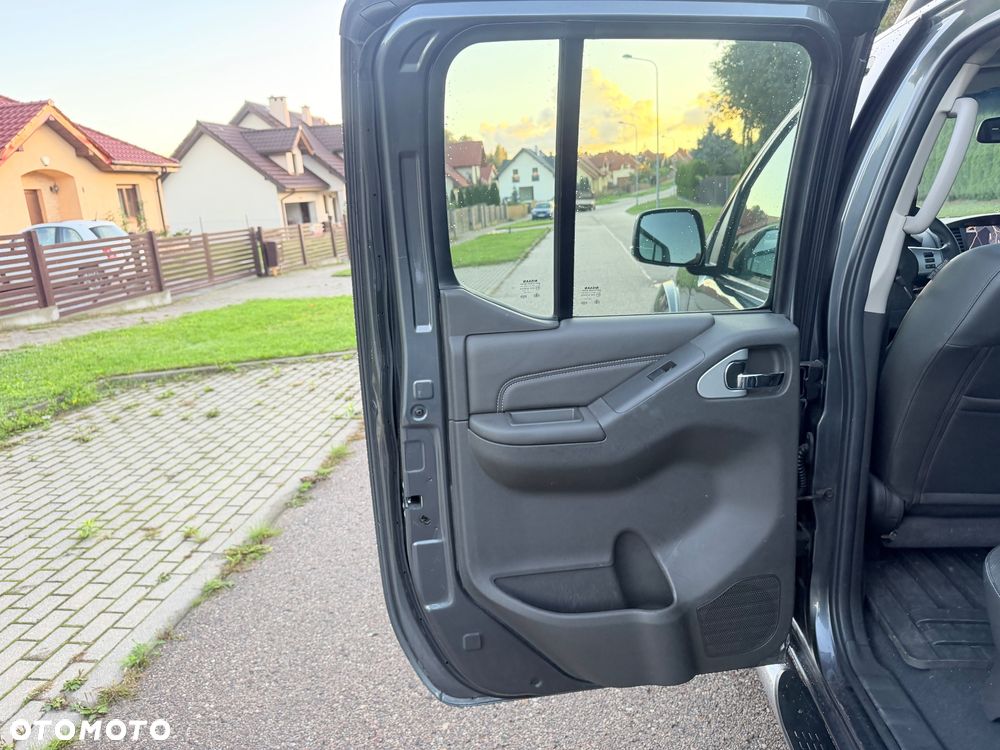 Nissan Navara - 23