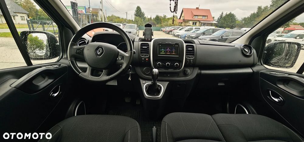 Renault Trafic ver-grand-spaceclass-2-0-dci - 25