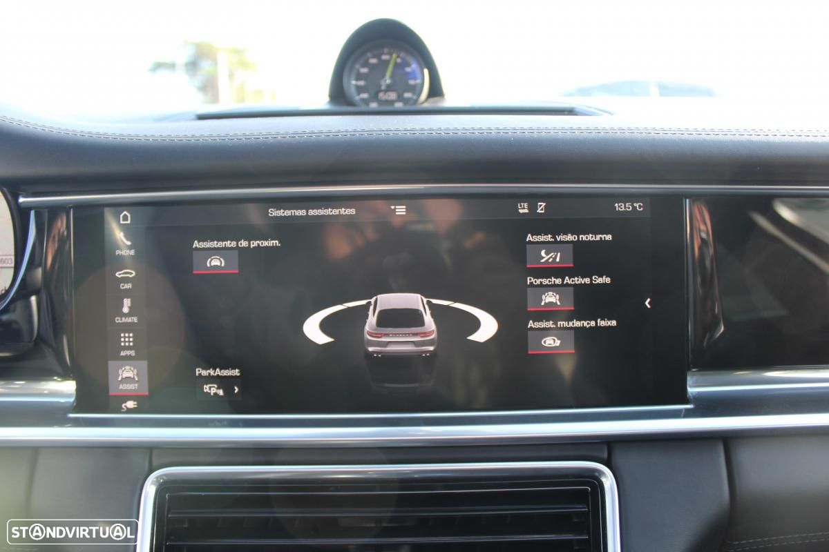 Porsche Panamera Sport Turismo 4 E-Hybrid - 49