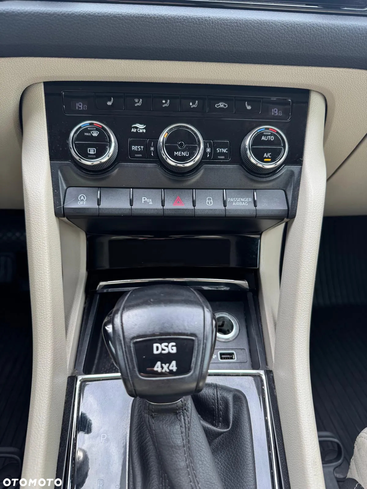 Skoda Kodiaq 2.0 TSI 4x4 Style DSG - 8