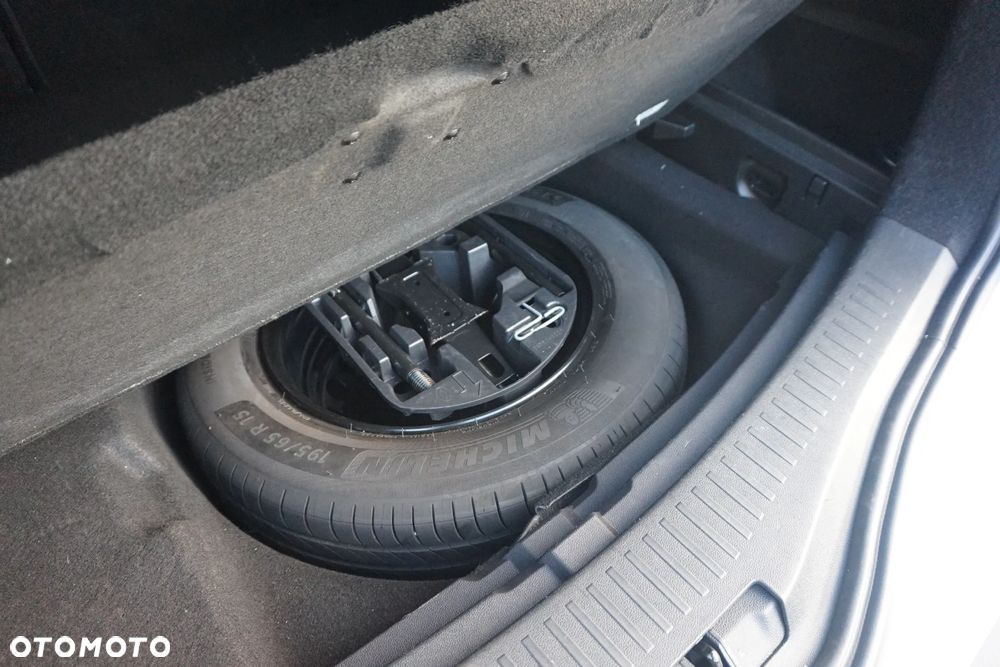 Renault Megane 1.3 TCe FAP Life - 13