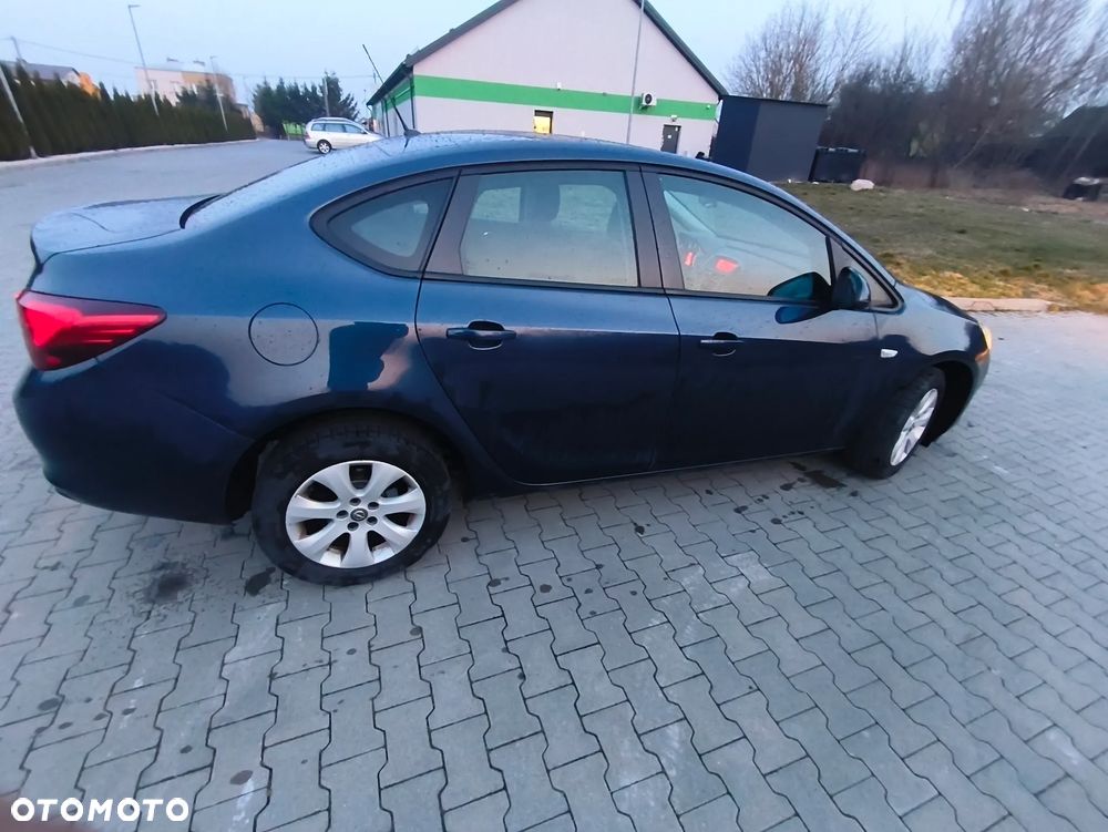 Opel Astra - 13
