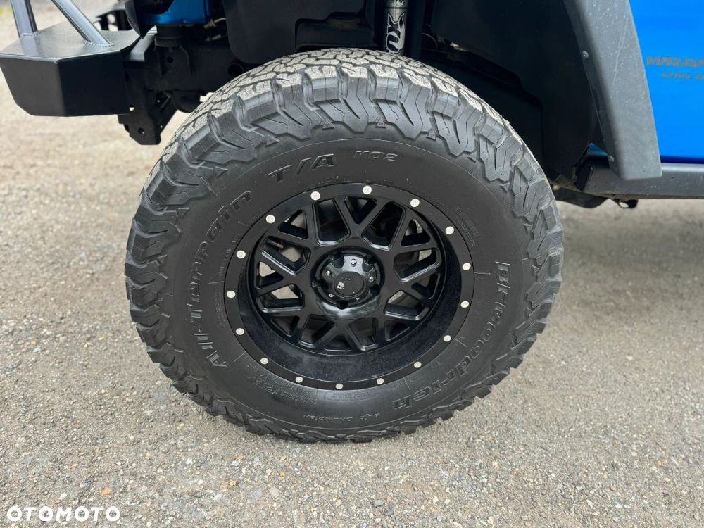 Jeep Wrangler - 9