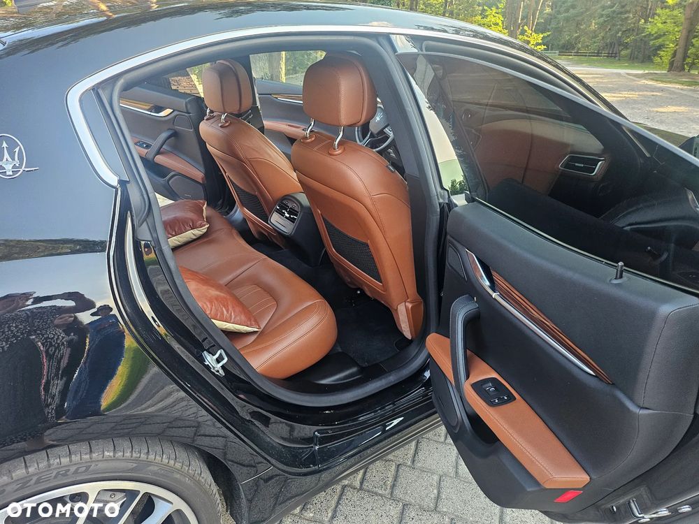 Maserati Ghibli S GranLusso - 8