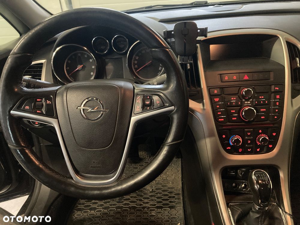 Opel Astra IV 1.4 T Sport - 20