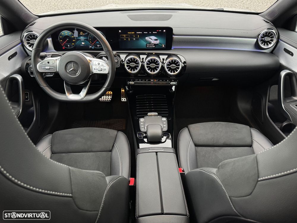 Mercedes-Benz CLA 250 e 8G-DCT AMG Line - 17