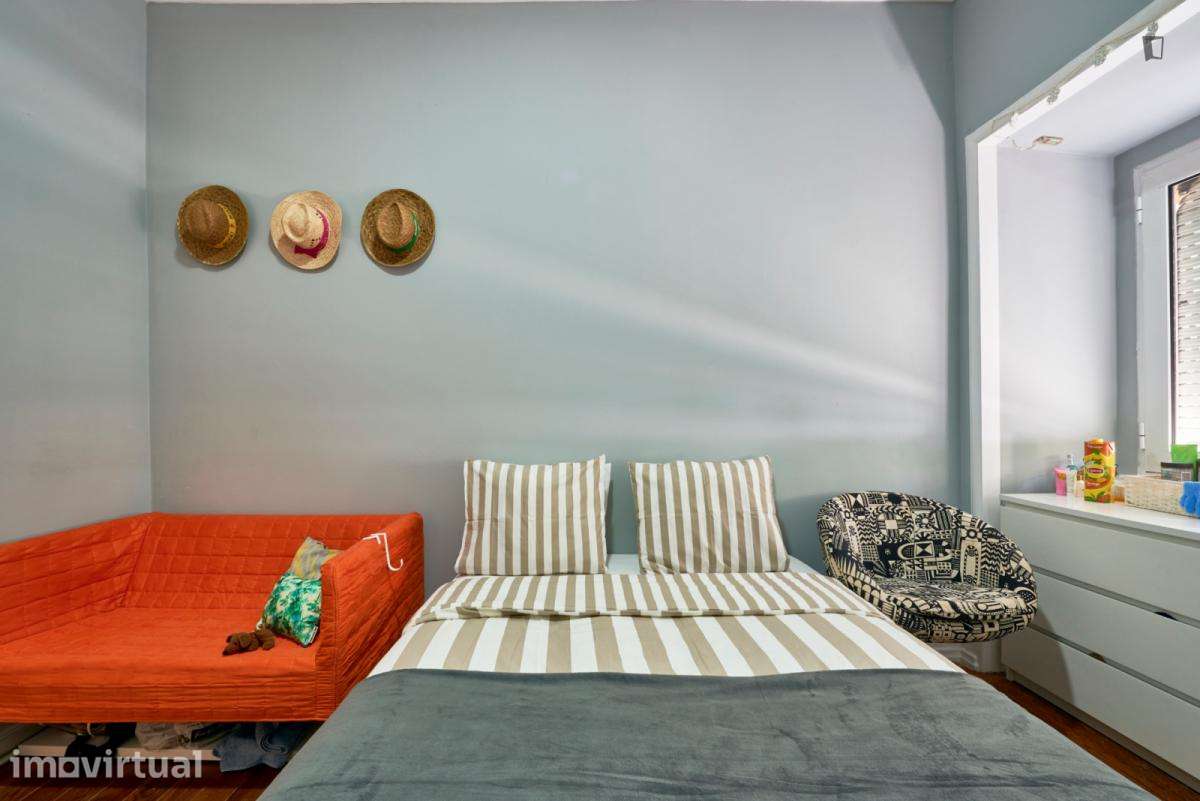 Quarto - localizado em Entrecampos Lisbon - Grande imagem: 3/37