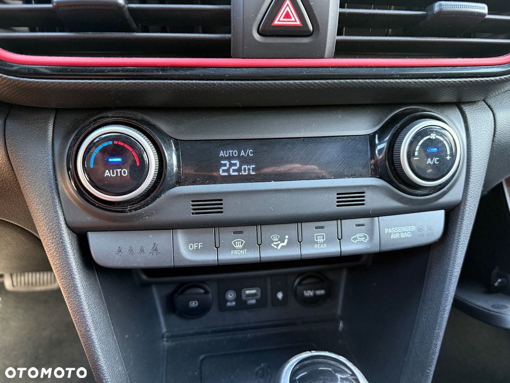 Hyundai Kona 1.6 CRDi DCT Premium - 9