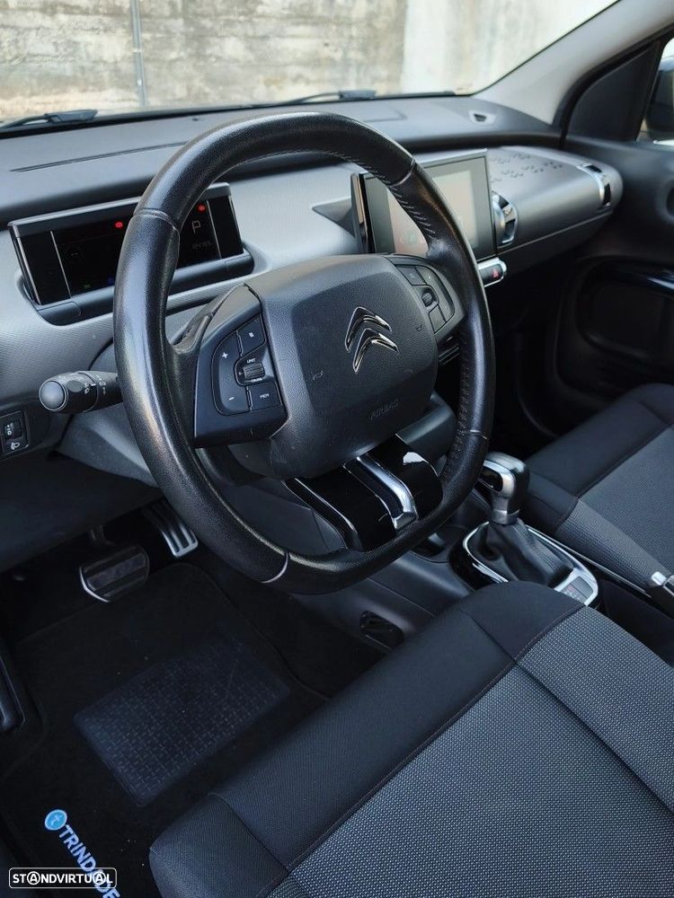 Citroën C4 Cactus 1.2 PureTech Shine EAT6 - 15