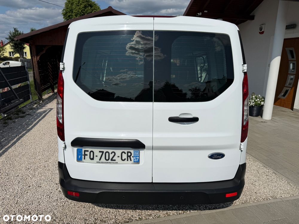 Ford Transit Connect - 9