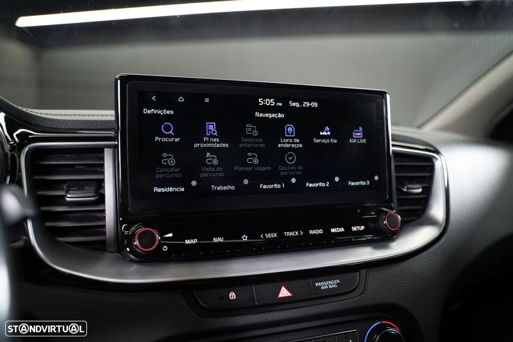 Kia XCeed 1.6 CRDi MHEV Drive - 30