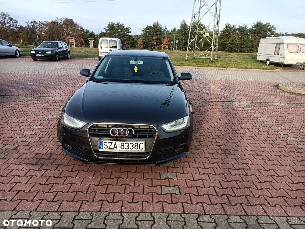 Audi A4 Limousine 2.0 TDI - 5