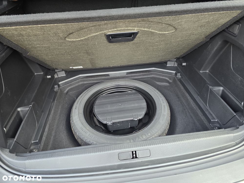 Peugeot 3008 1.5 BlueHDi Active Pack S&S EAT8 - 22