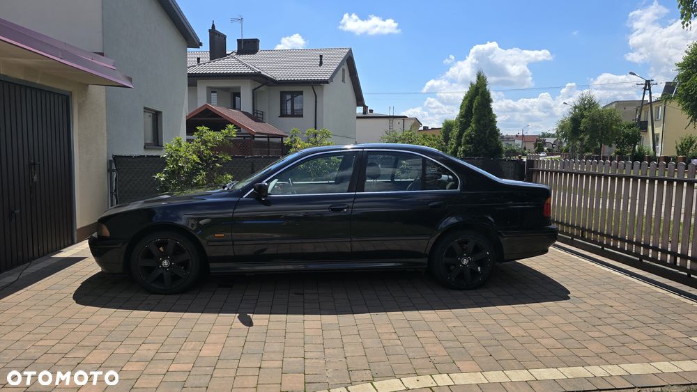 BMW Seria 5 - 9