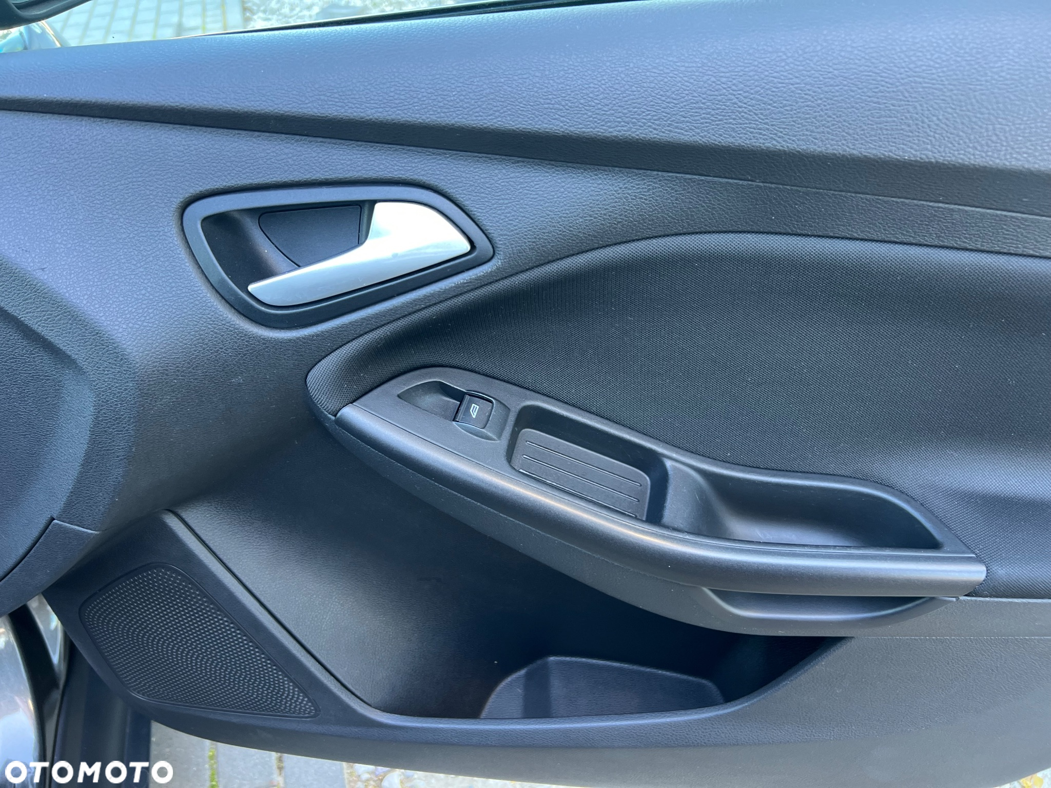 Ford Focus 1.6 Trend - 14
