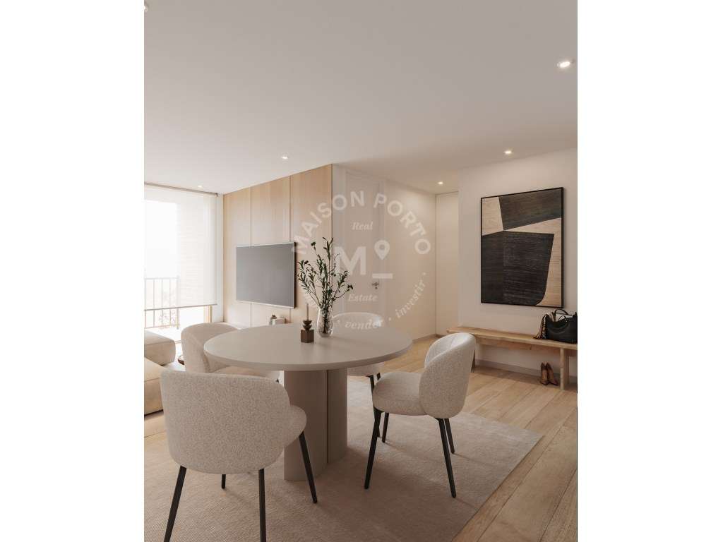 Apartamento T1 com Varanda e Lugar de Estacionamento próximo ao Gai... - Grande imagem: 4/17