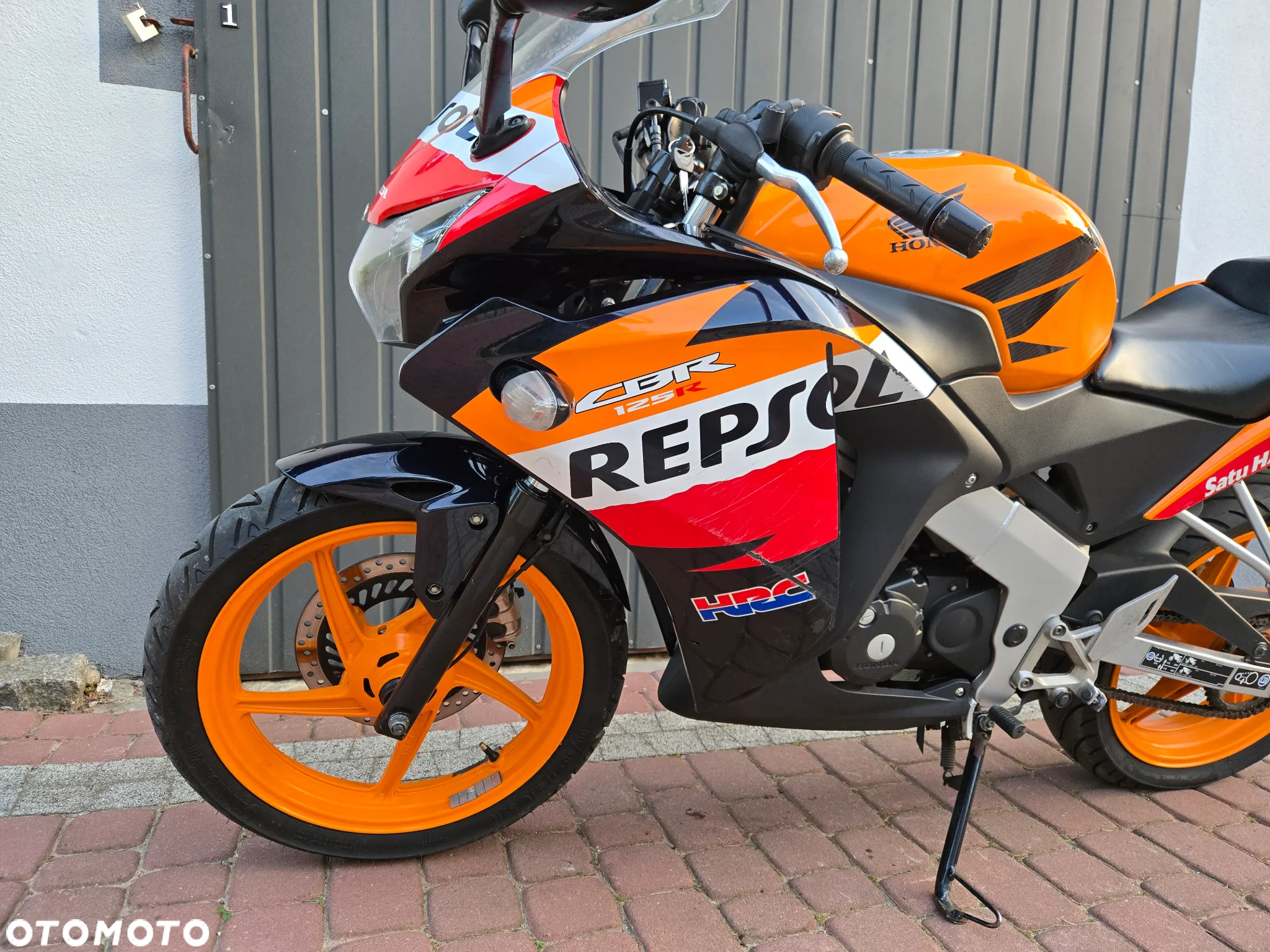 Honda CBR - 16