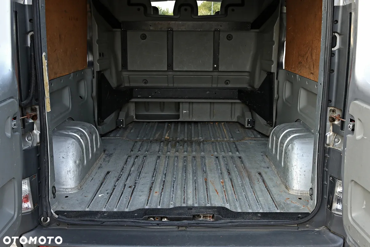Renault Trafic dCi L2H1 - 8