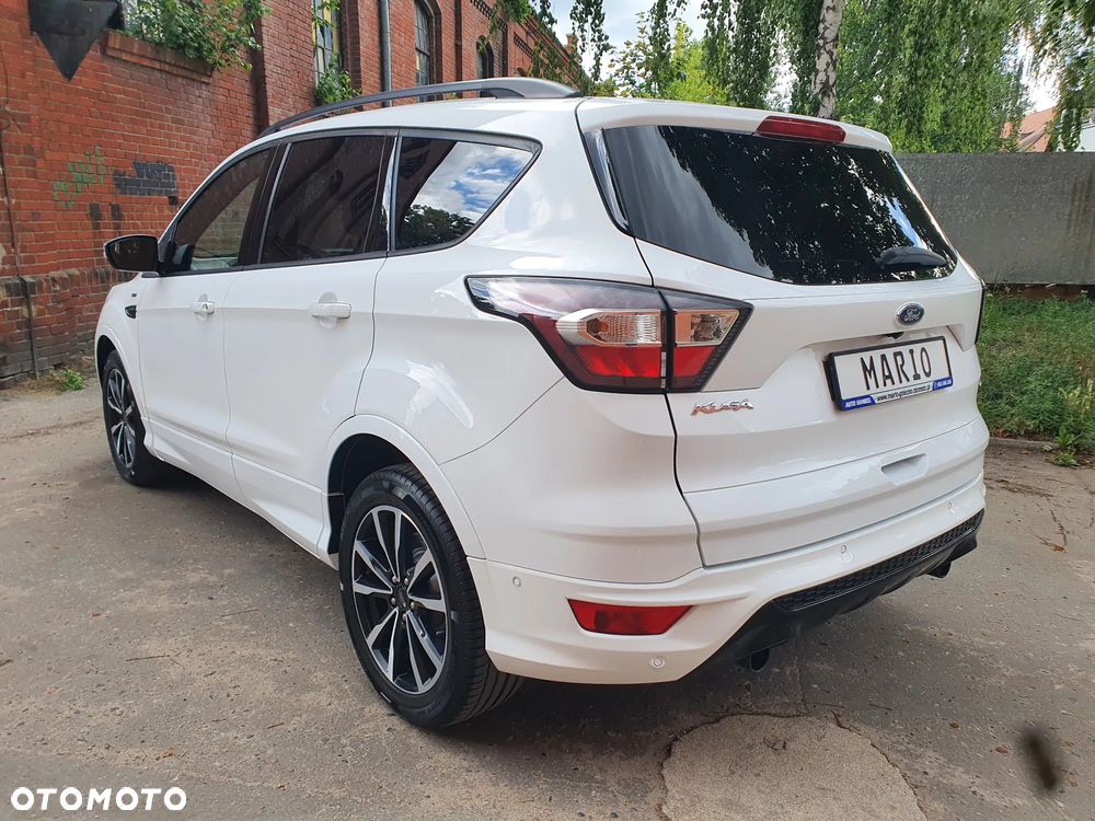 Ford Kuga 1.5 TDCi 2x4 ST-Line - 6