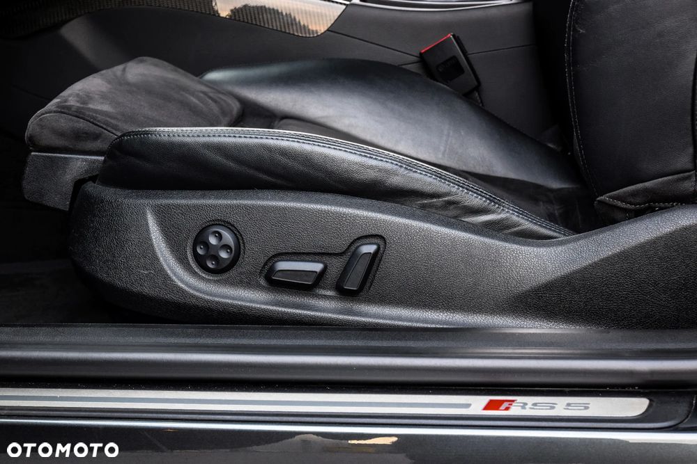 Audi RS5 Coupé S tronic - 33