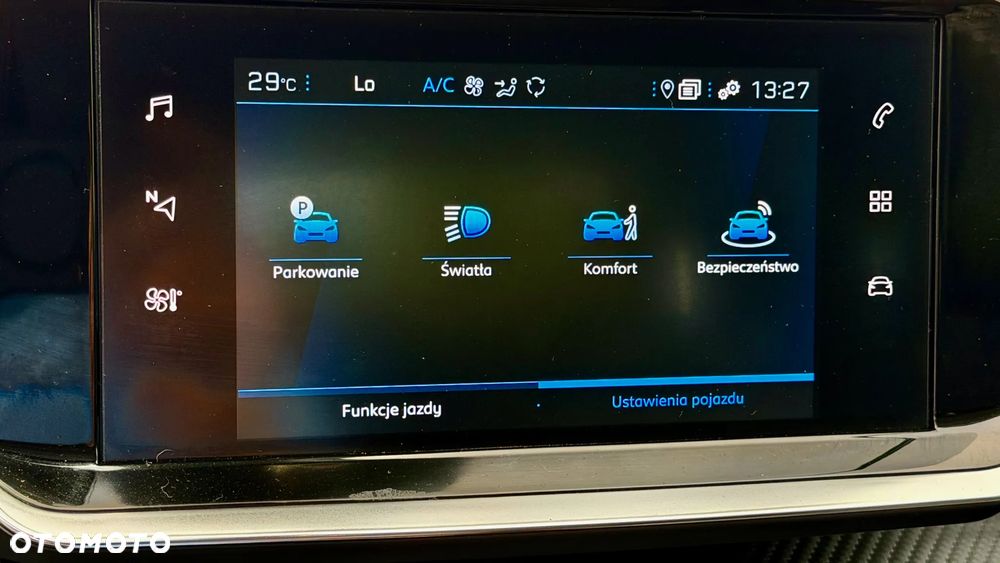 Peugeot 2008 PureTech 130 EAT8 Allure Pack - 18