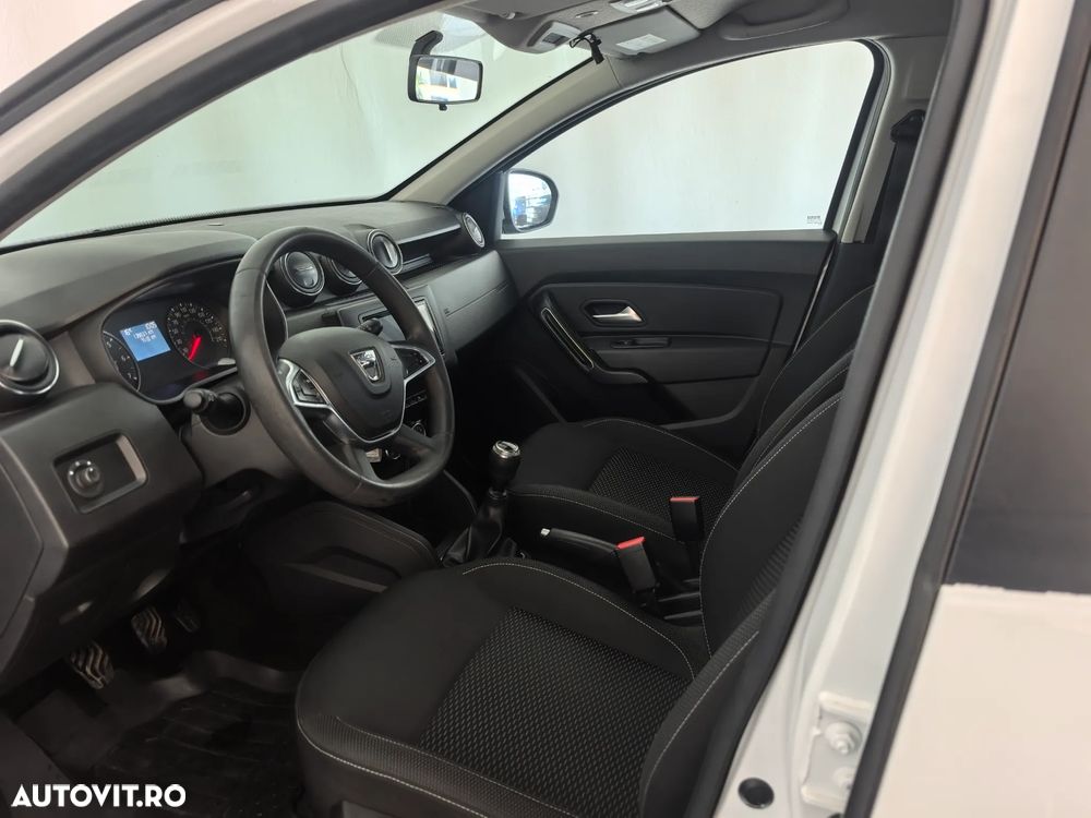 Dacia Duster 1.5 Blue dCi 4WD Essential - 10