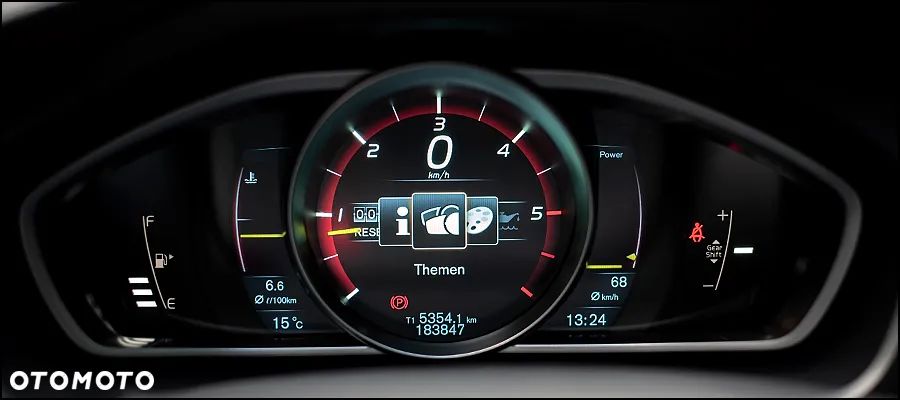 Volvo V40 Cross Country - 23