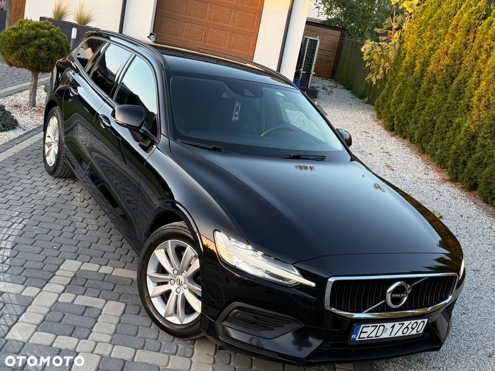 Volvo V60 2021 photo 3