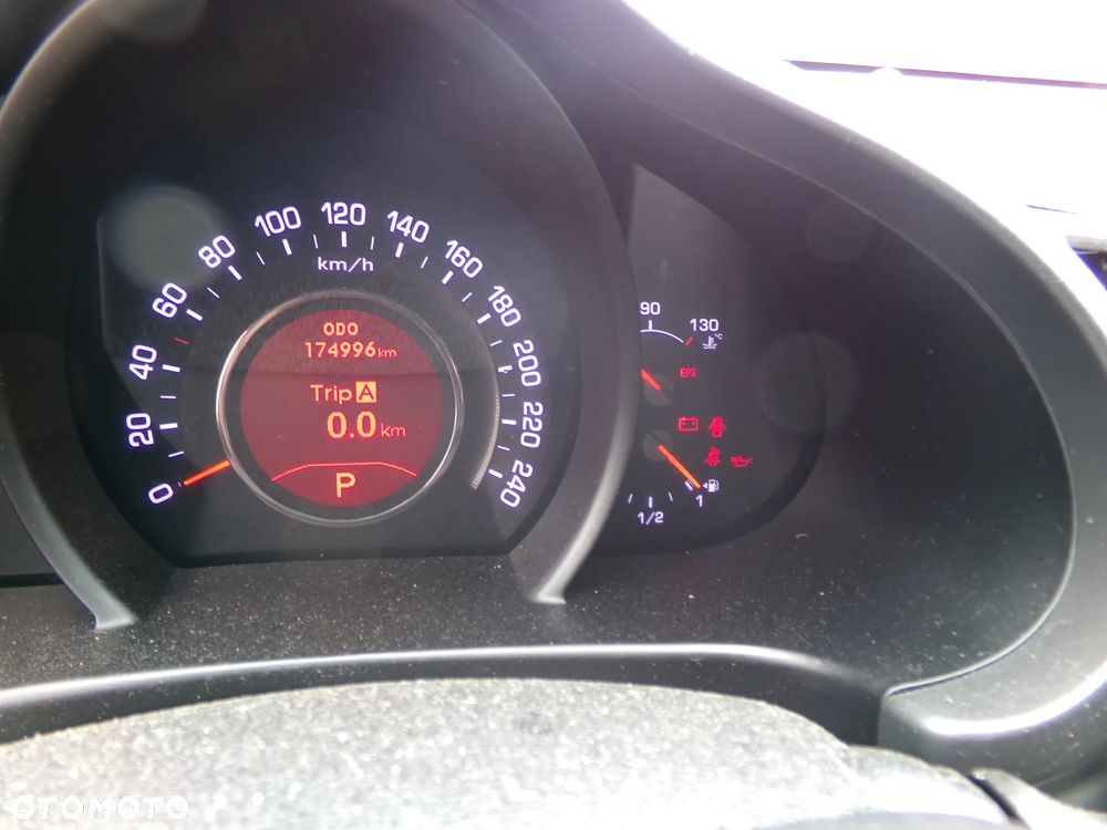 Kia Sportage 2.0 CRDI L AWD - 5