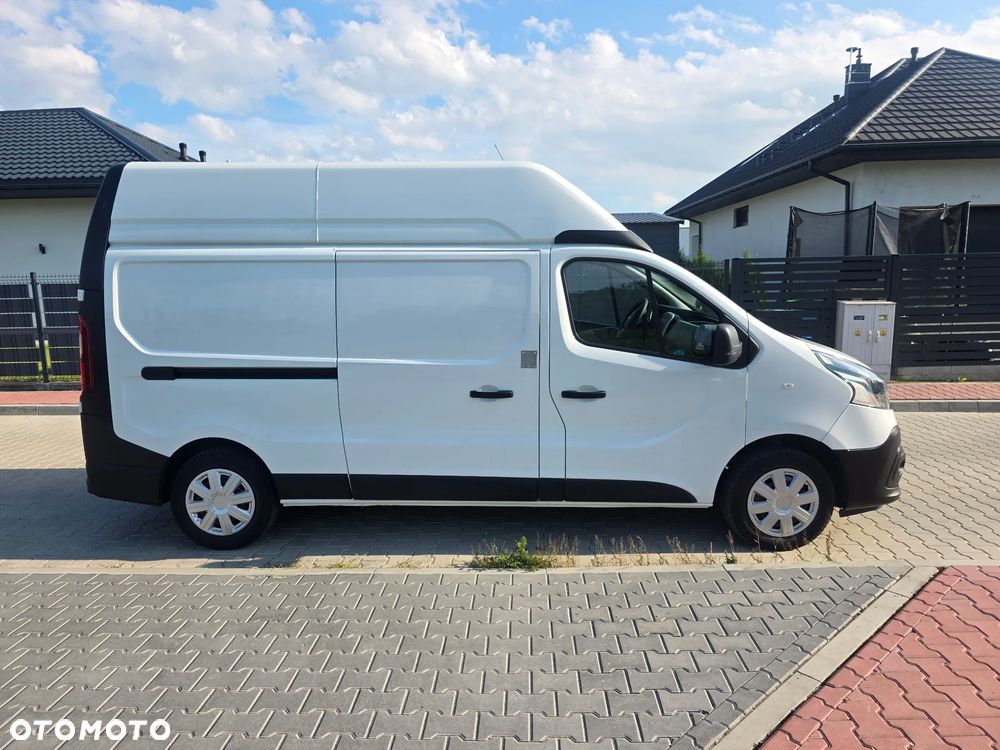 Renault Trafic vivaro 2018 r L2H2 przebieg 107400 km dlugi wysoki klima tempomat nawigacja - 6
