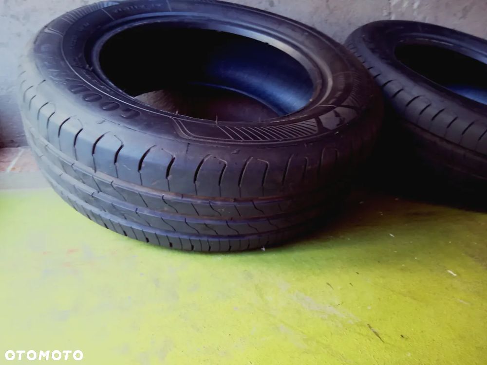 Opony Goodyear 195 / 65 R15 - 2 szt. - 6
