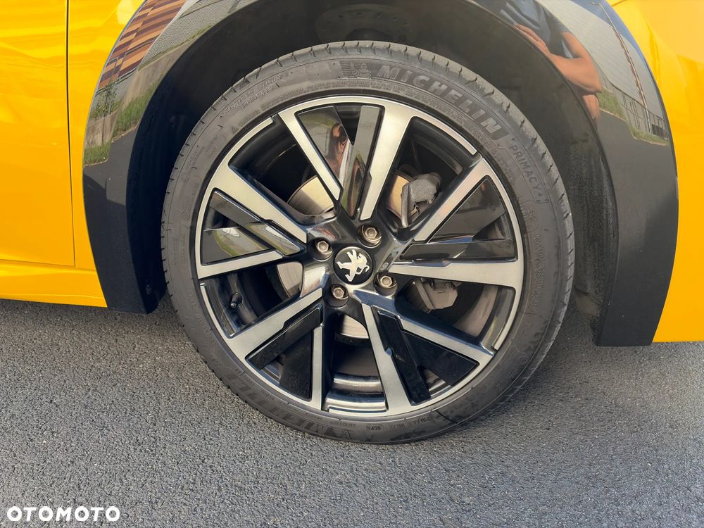 Peugeot 208 1.2 PureTech GT S&S EAT8 - 30