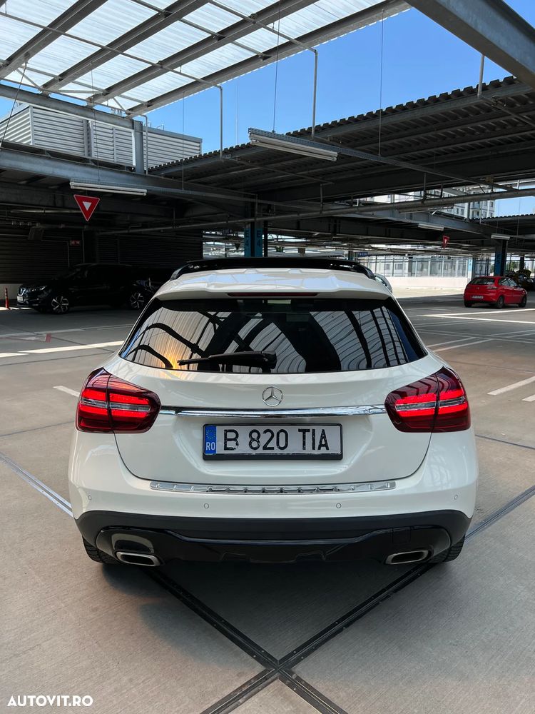 Mercedes-Benz GLA - 5