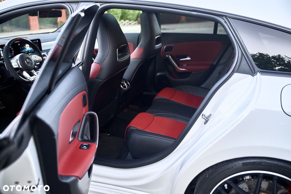 Mercedes-Benz CLA - 7