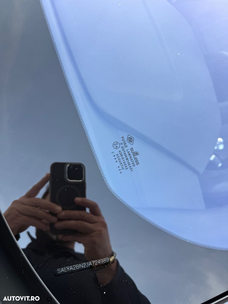 Land Rover Range Rover Velar 2.0 R-Dynamic S - 25