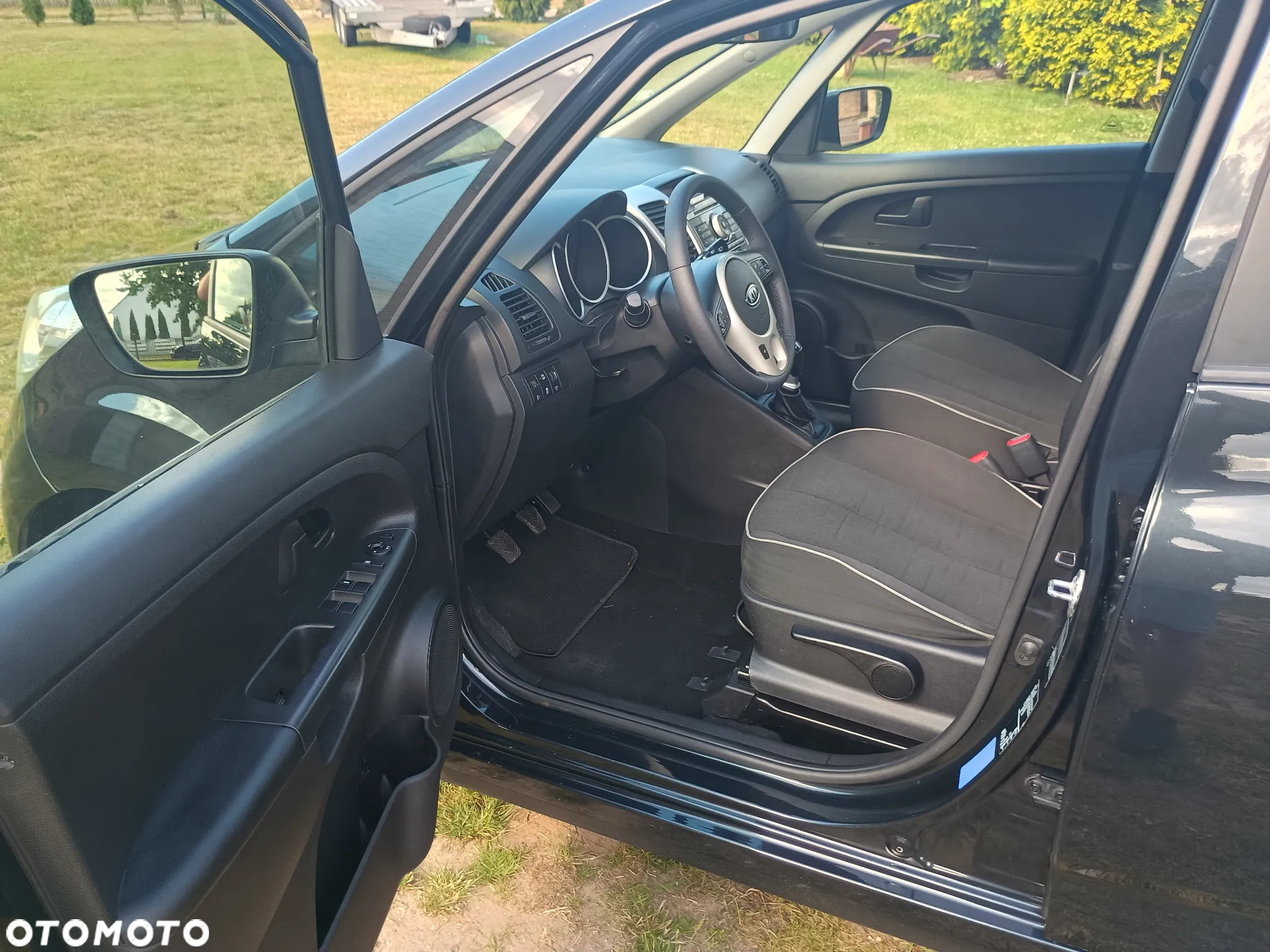 Kia Venga 1.4 CRDi 90 Attract - 12
