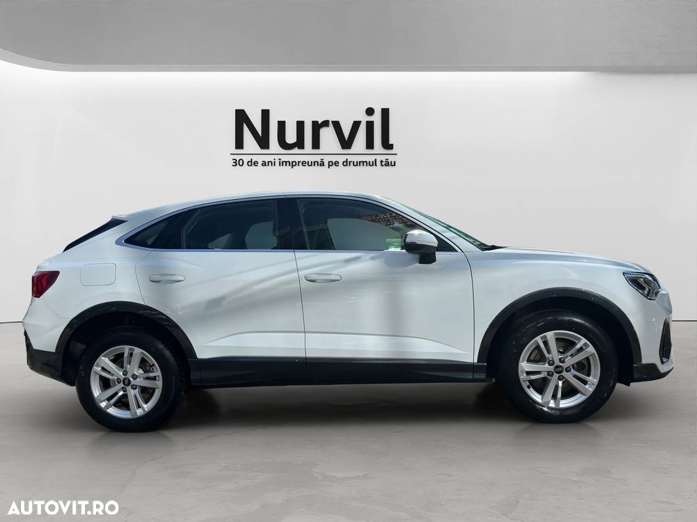 Audi Q3 2023 photo 5