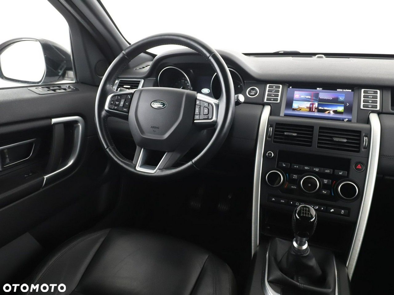 Land Rover Discovery Sport - 16