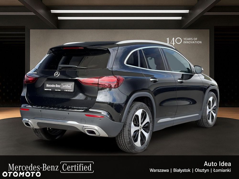 Mercedes-Benz GLA - 5