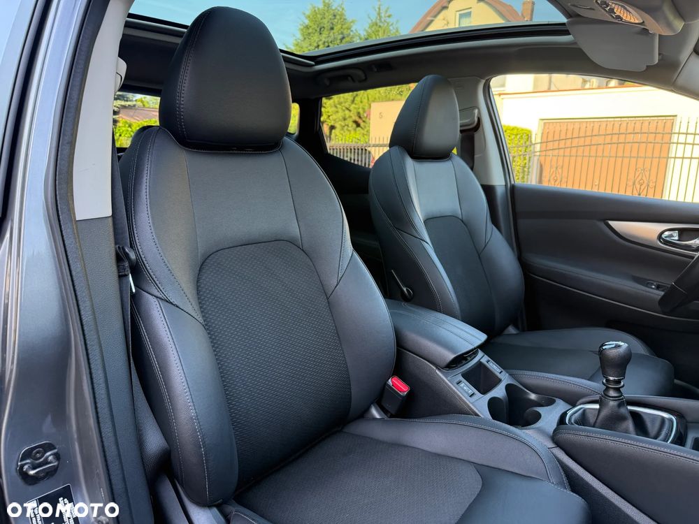 Nissan Qashqai 1.3 DIG-T MHEV Tekna - 17