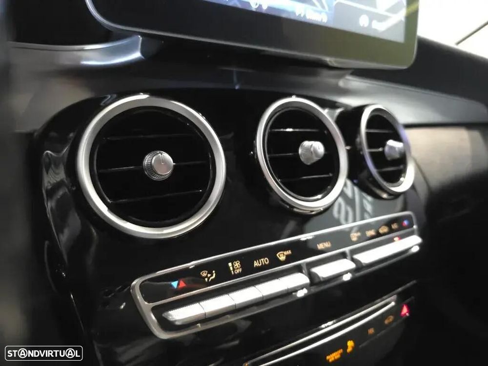 Mercedes-Benz C 200 - 39