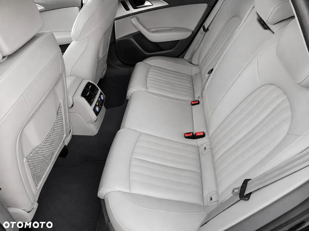 Audi A6 Avant 3.0 TDI DPF quattro tiptronic - 20